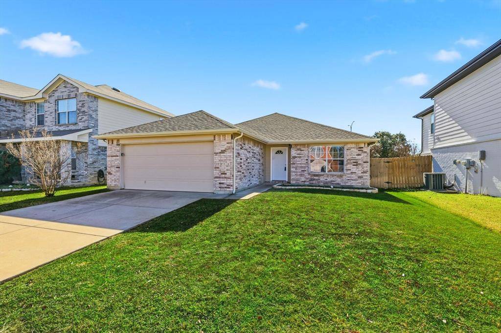 2112 Valley Forge Trail, Fort Worth, TX 76177