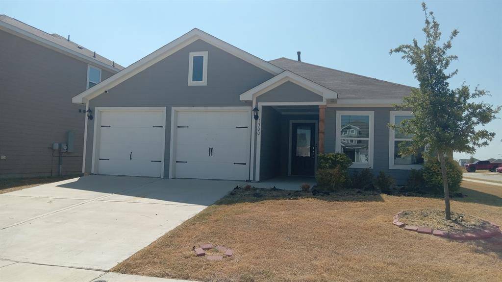 1300 Redpine Drive, Fort Worth, TX 76140
