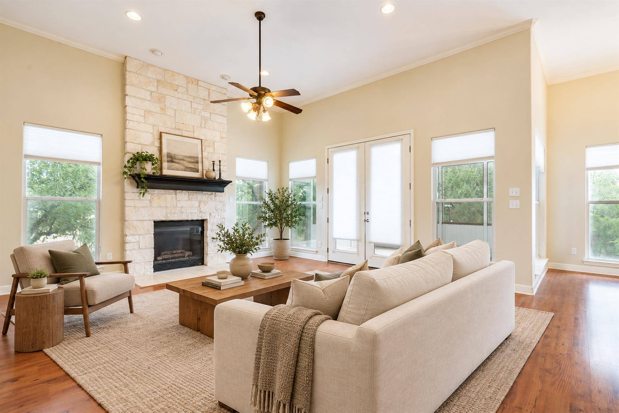 350 Owl Creek RD, Giddings, TX 78942