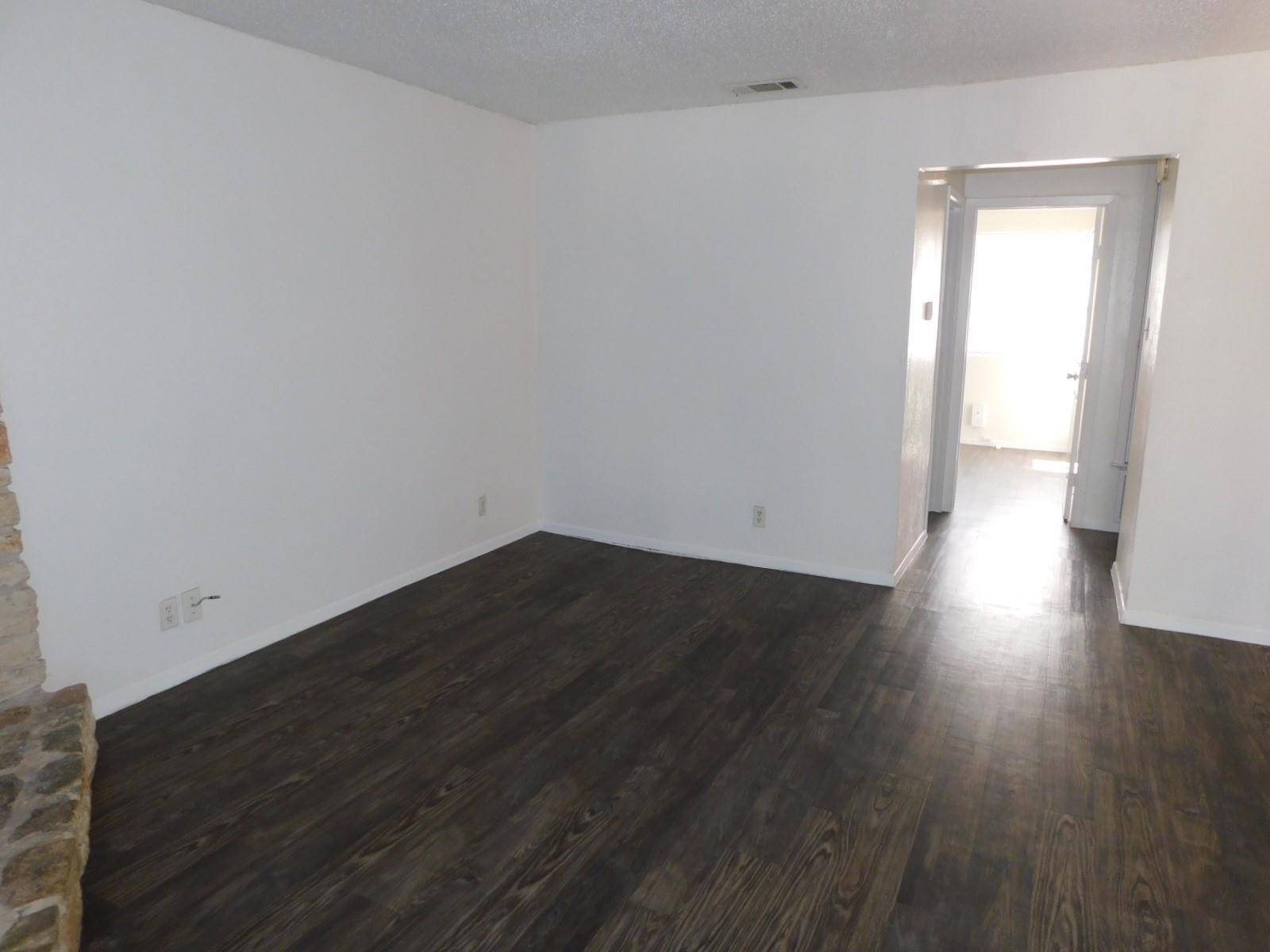 2301 Cedrick CV #D, Austin, TX 78748