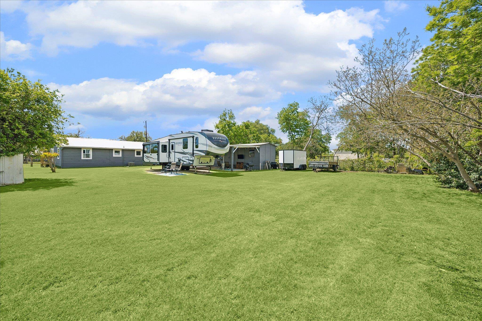 210 Fallwell ST, Liberty Hill, TX 78642