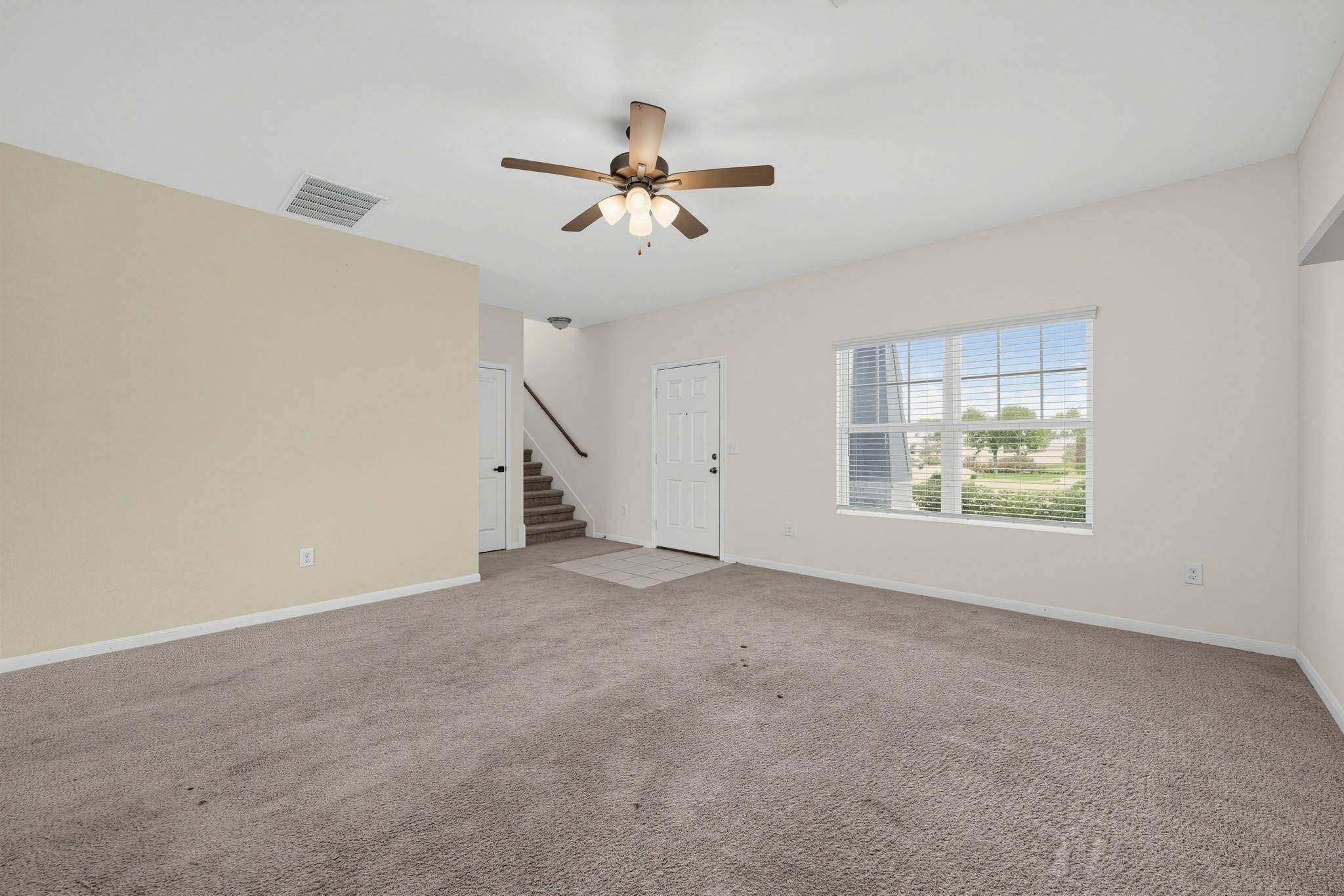 204 Timber Brook DR, Hutto, TX 78634