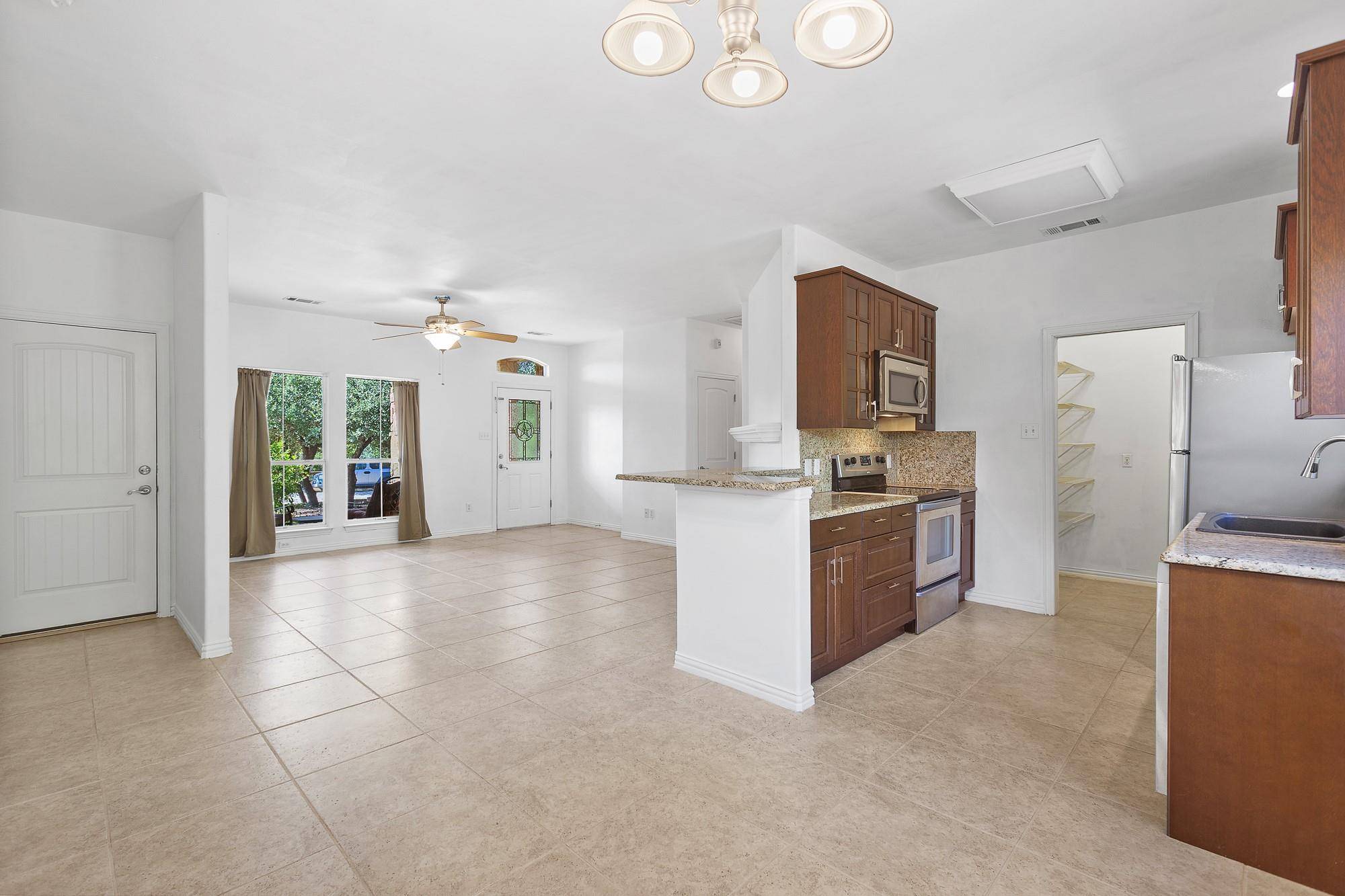 17304 Deer Creek Skyview, Dripping Springs, TX 78620