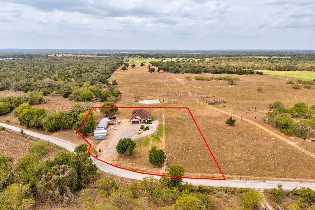 8510 Old Colony Line RD, Dale, TX 78616