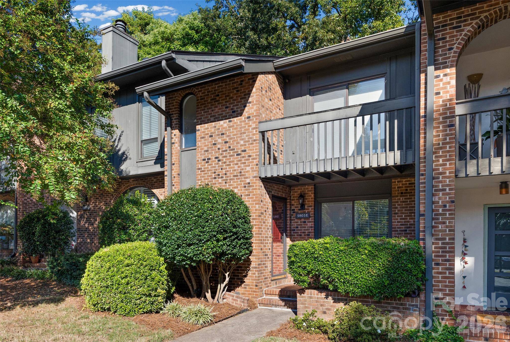 5803 Sharon RD #E, Charlotte, NC 28210