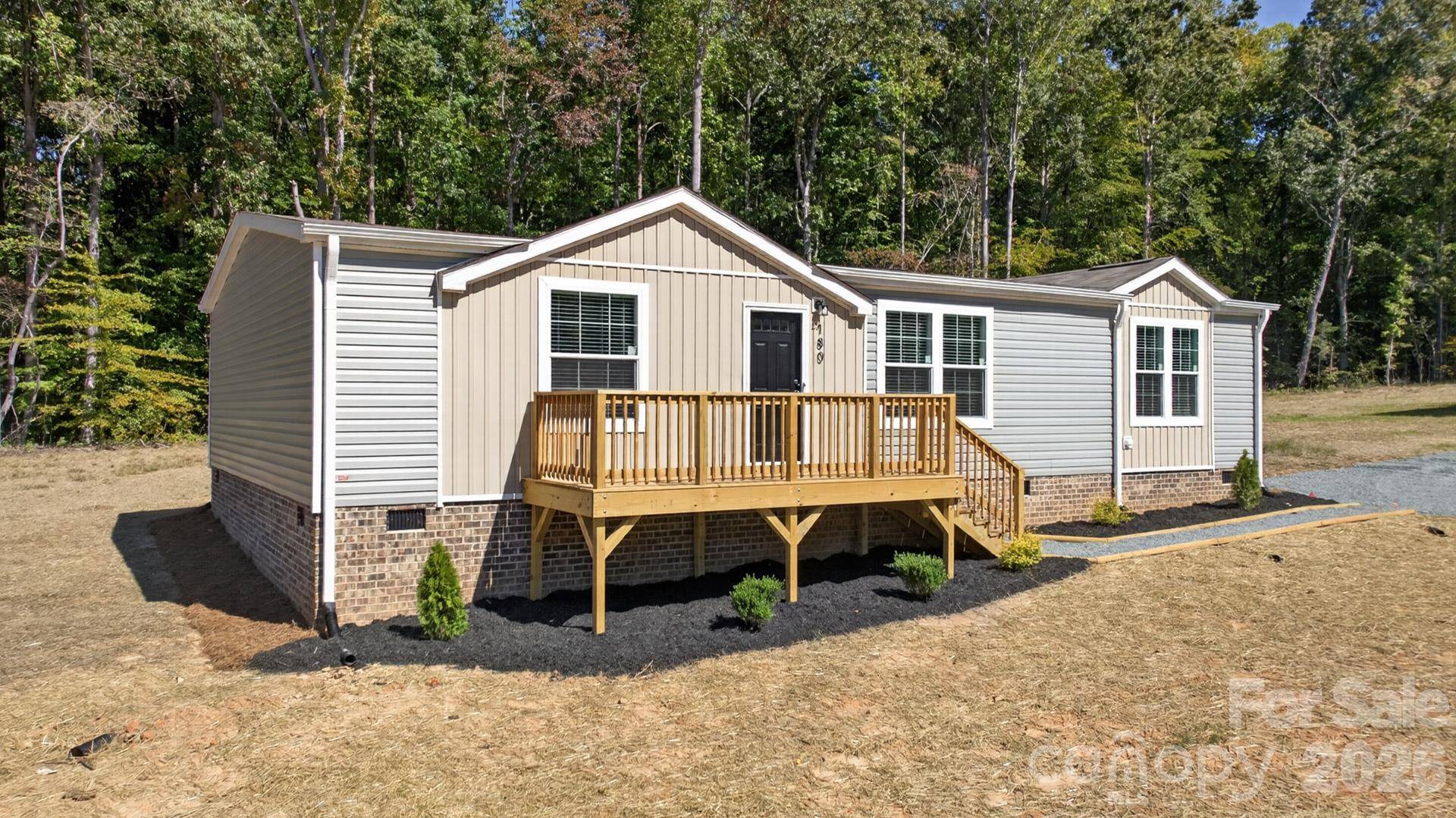 180 Christophers CT, Lexington, NC 27295