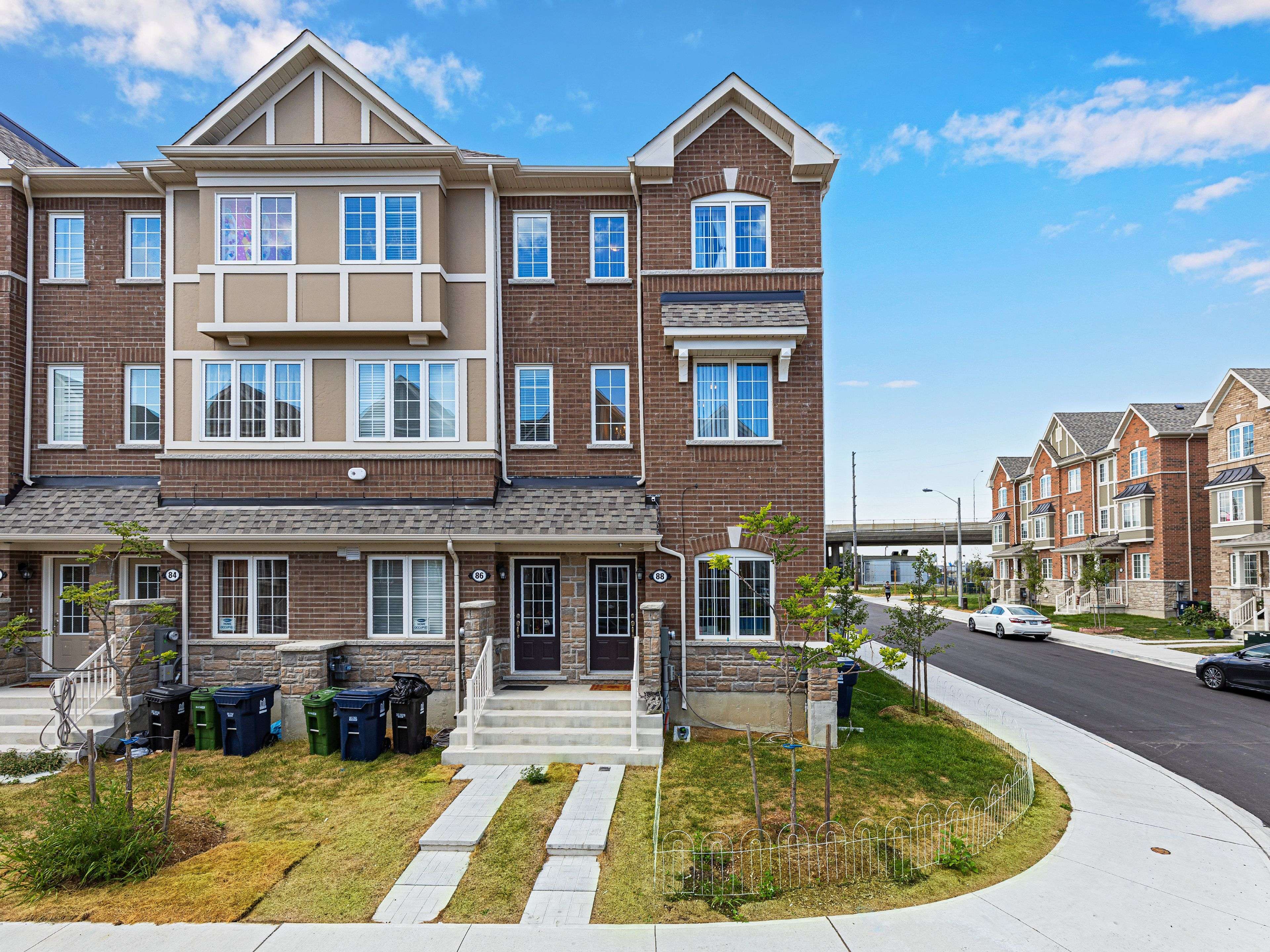 88 Jolly WAY S, Toronto E04, ON M1P 0E2