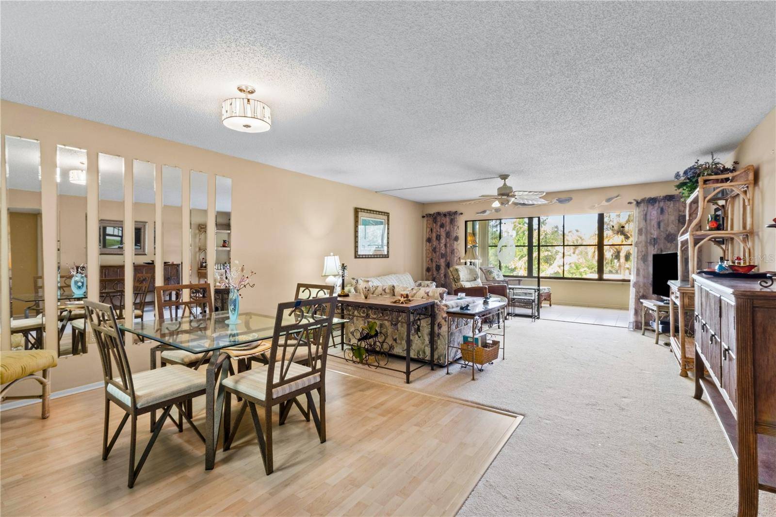 521 LAKESIDE DR, Bradenton, FL 34210