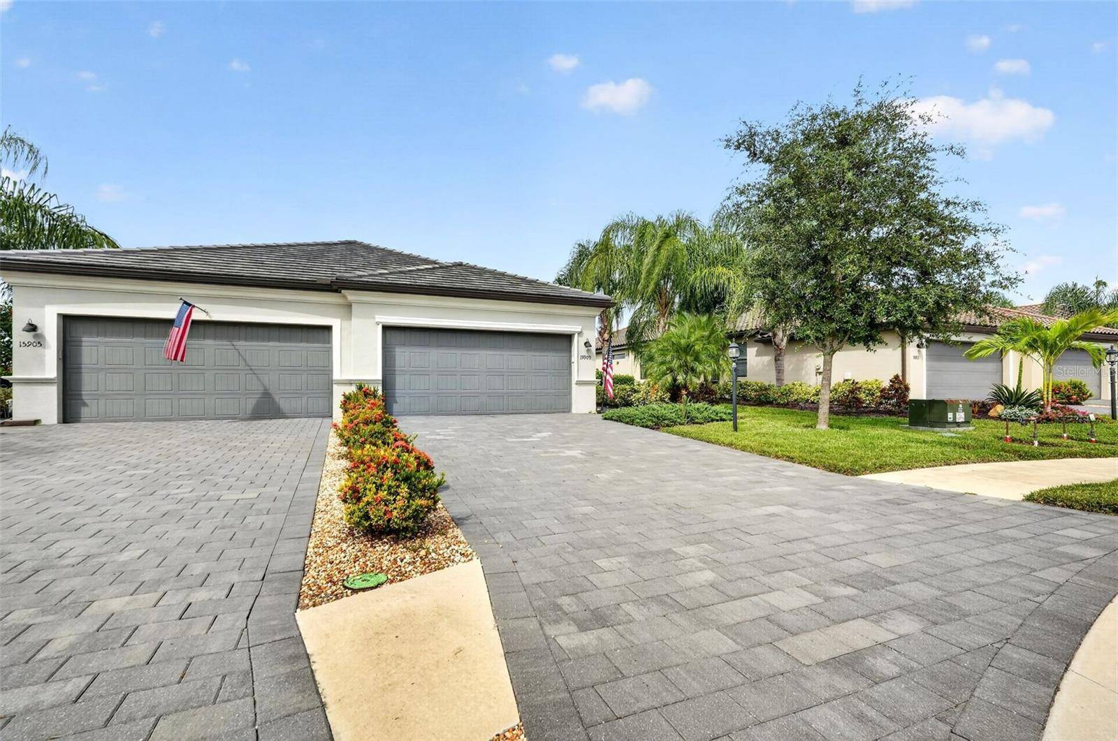 15909 CLEAR SKIES PL, Bradenton, FL 34211