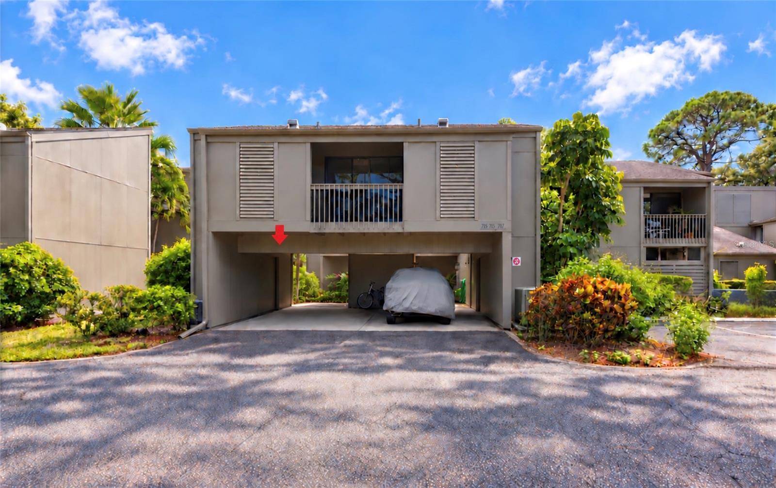 717 PINE RUN DR. #717, Osprey, FL 34229