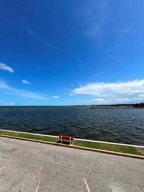 190 E OLMSTEAD DR #F32, Titusville, FL 32780