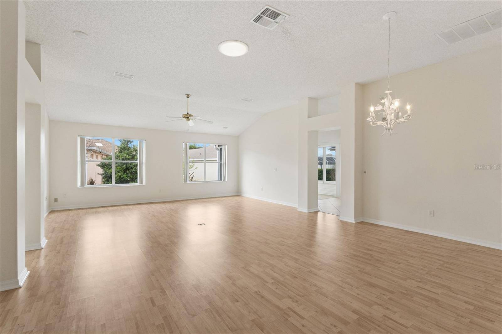 720 SAN MARINO DR, The Villages, FL 32159