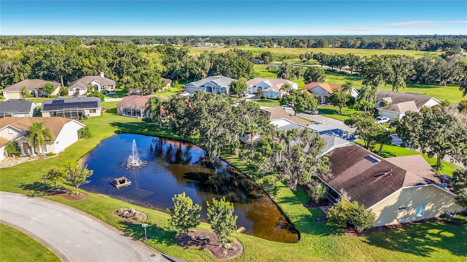 4336 WINDING OAKS CIR, Mulberry, FL 33860