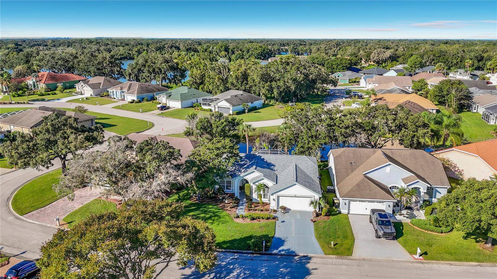 4336 WINDING OAKS CIR, Mulberry, FL 33860