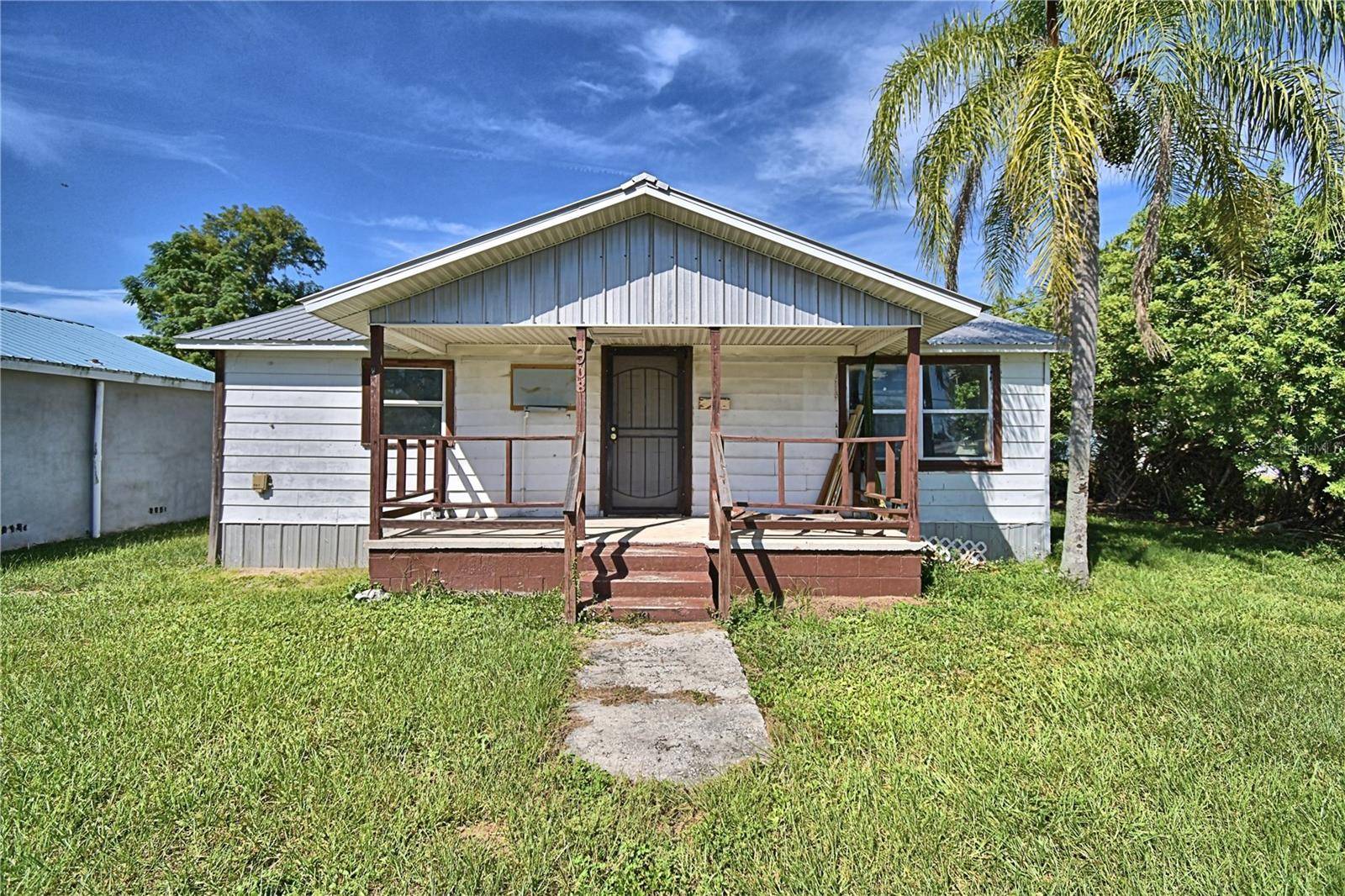 908 S DELANEY AVE, Avon Park, FL 33825