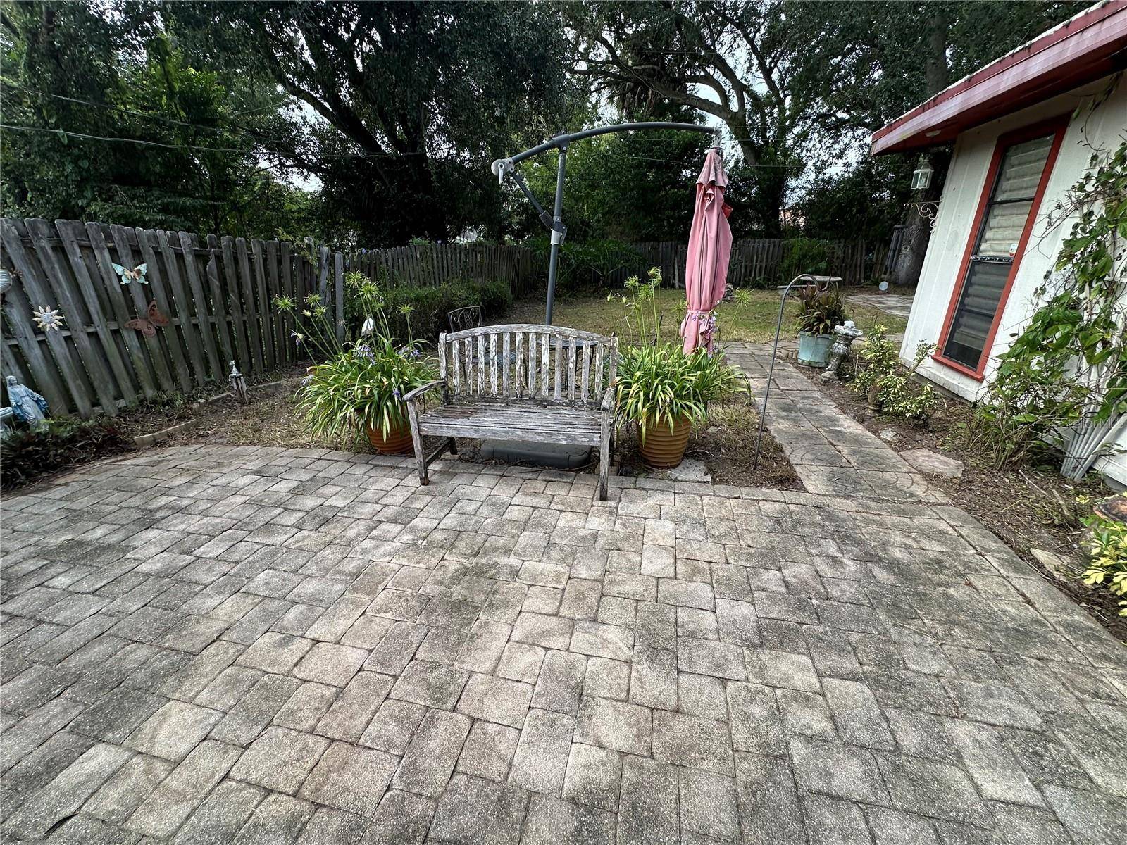 608 DIXIE LN, South Daytona, FL 32119