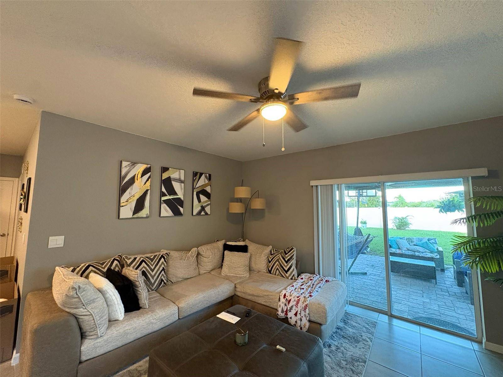 928 AUGUST SKY DR, Deltona, FL 32738