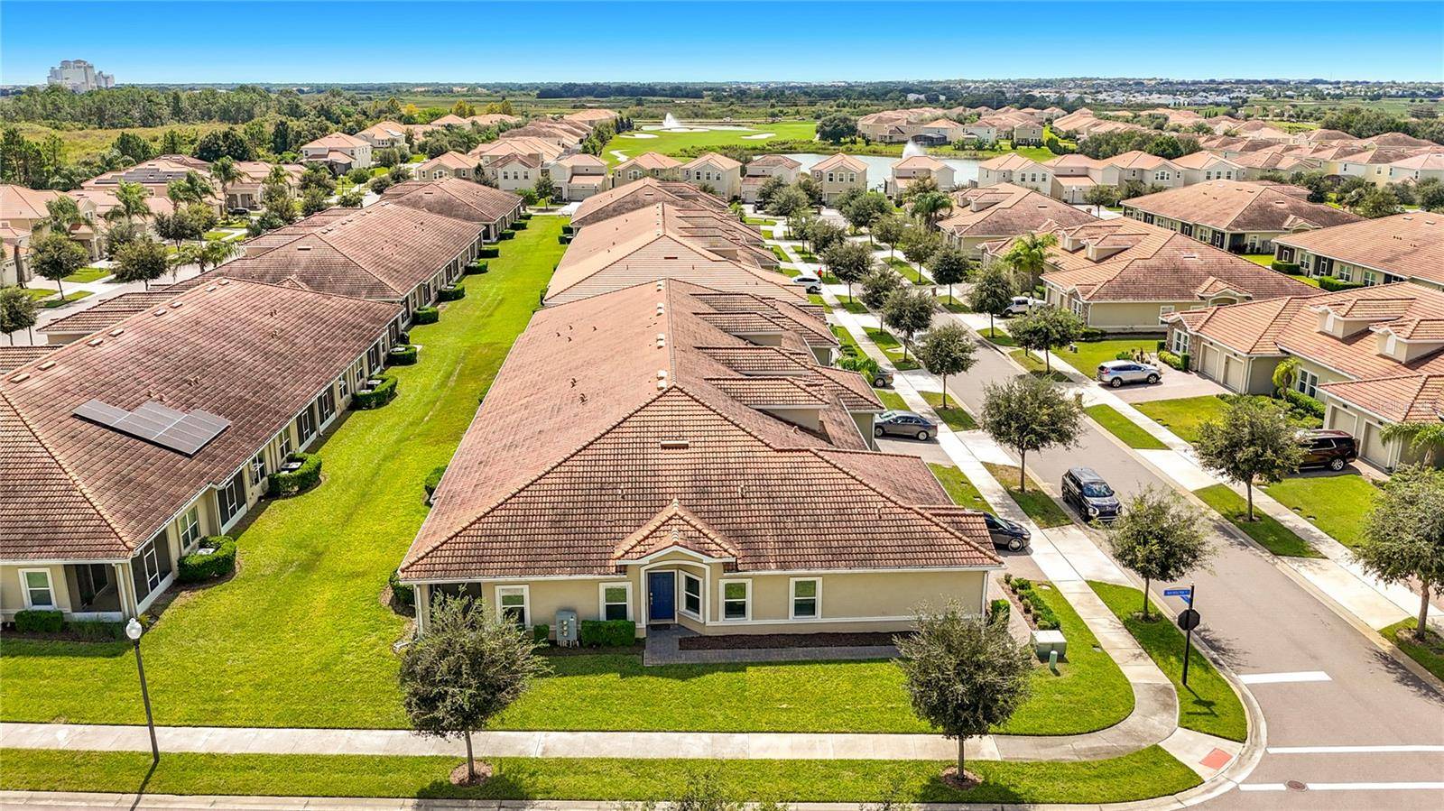 1051 QUAKER RIDGE LN, Davenport, FL 33896