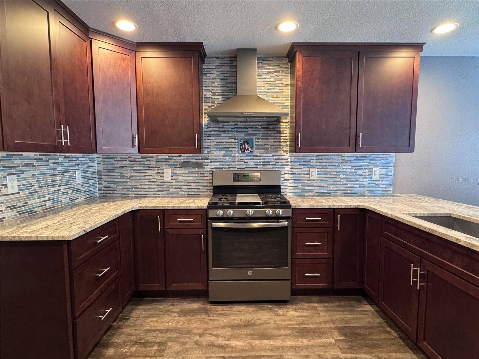 5409 FOLEY SQ, New Port Richey, FL 34652