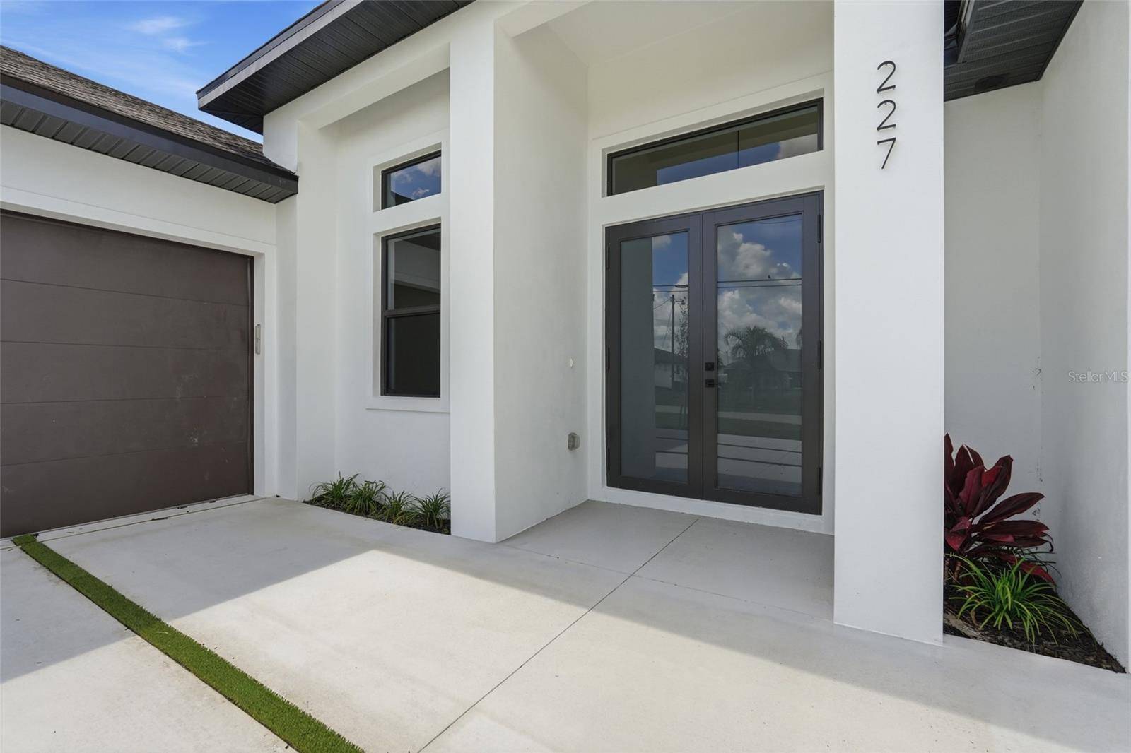 227 NE 15TH ST, Cape Coral, FL 33909