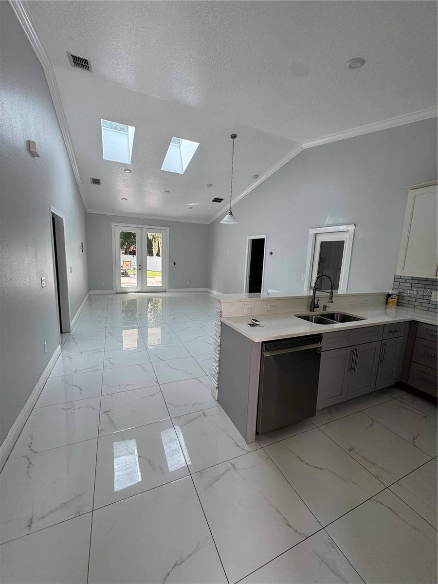 1718 MARGIE CT, Kissimmee, FL 34746