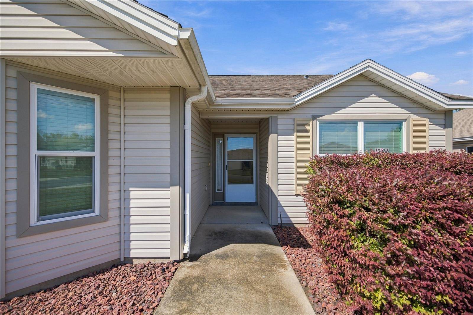 12166 NE 51ST CIR, Oxford, FL 34484