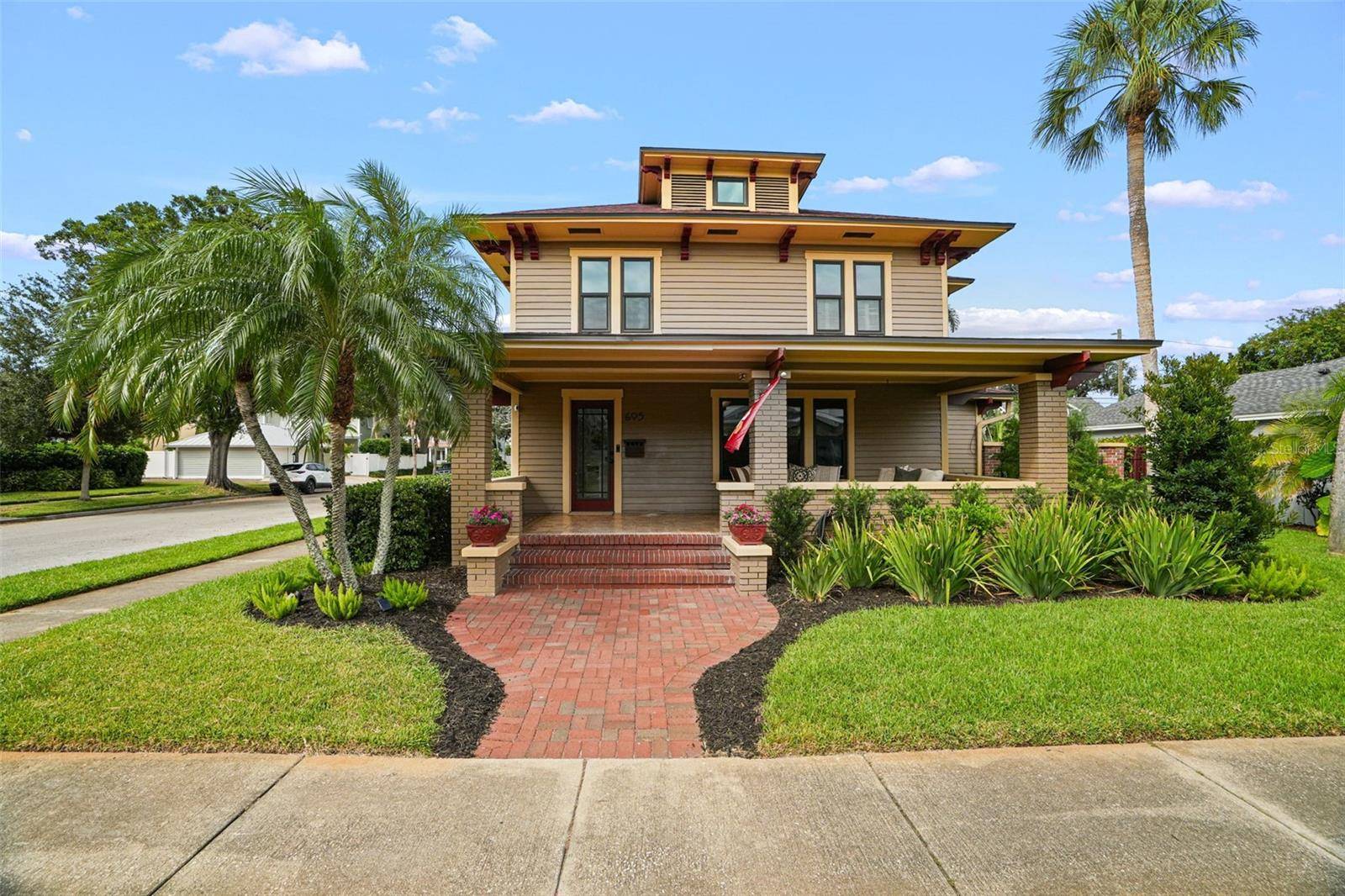 605 14TH AVE NE, St Petersburg, FL 33701