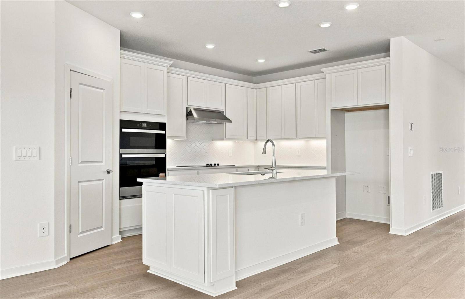 1719 RUBY LN, Lake Alfred, FL 33850