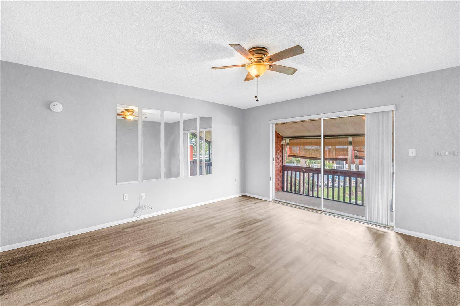 8218 11TH ST N #D, St Petersburg, FL 33702