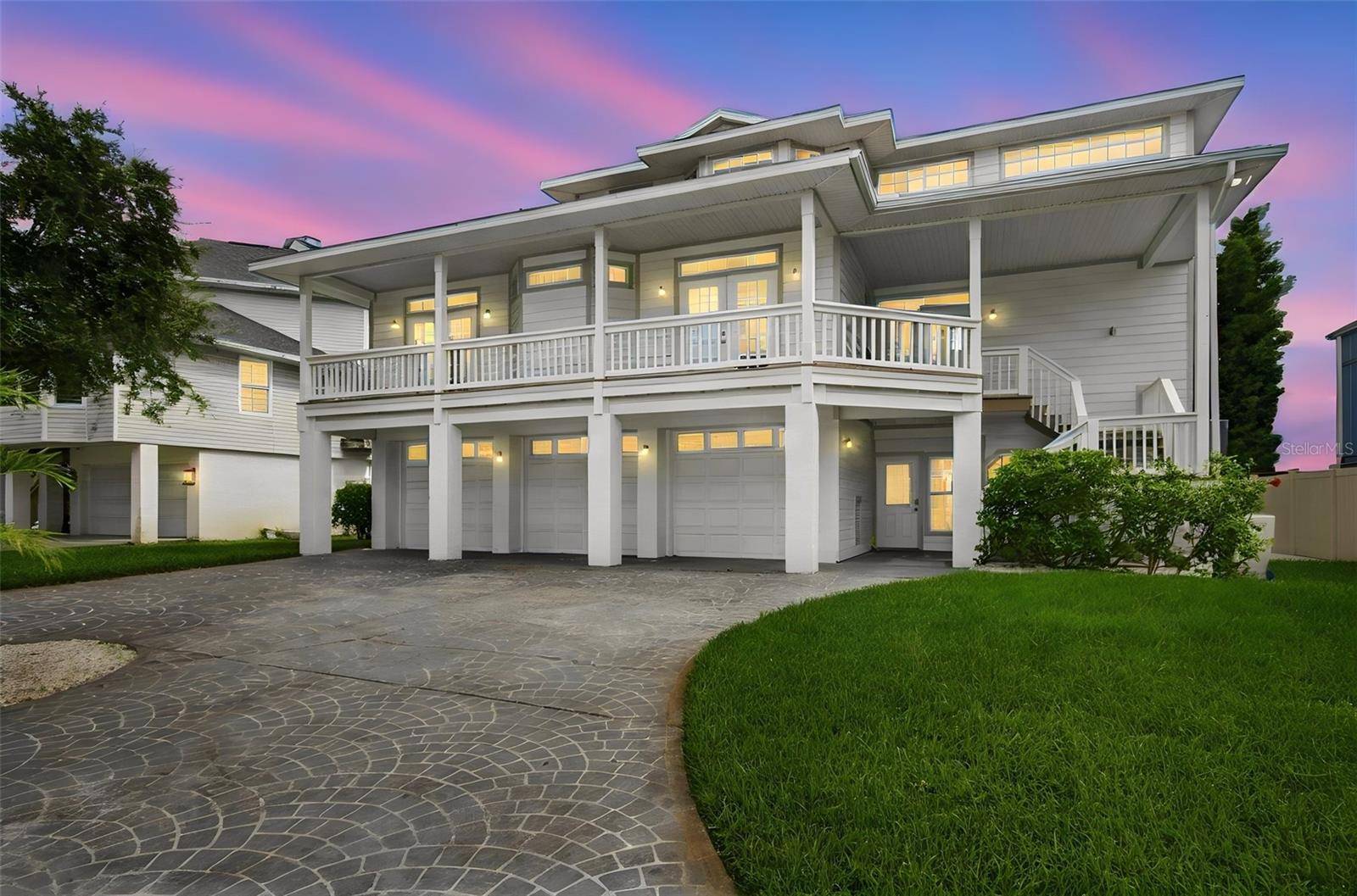 930 59TH AVE, St Pete Beach, FL 33706