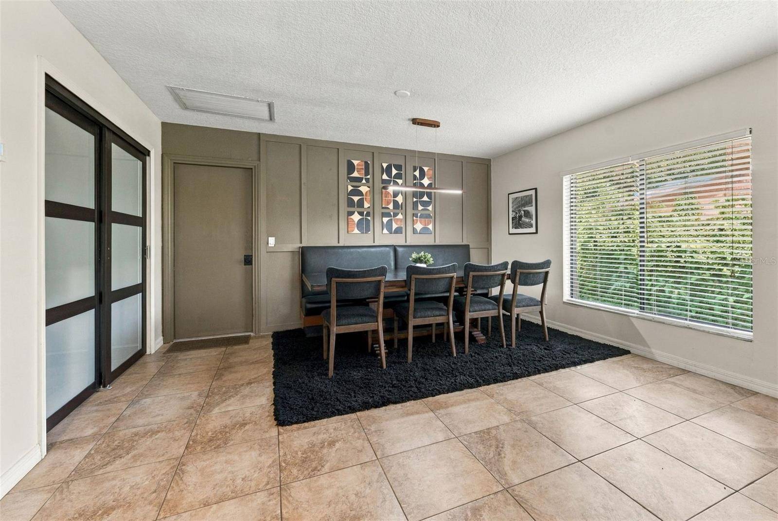 3006 RIVER GROVE DR, Tampa, FL 33610
