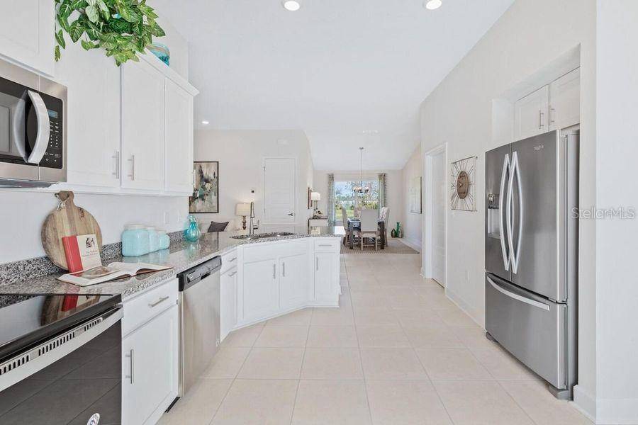 9380 HIGHLAND HILLS DR ST, Hudson, FL 34667