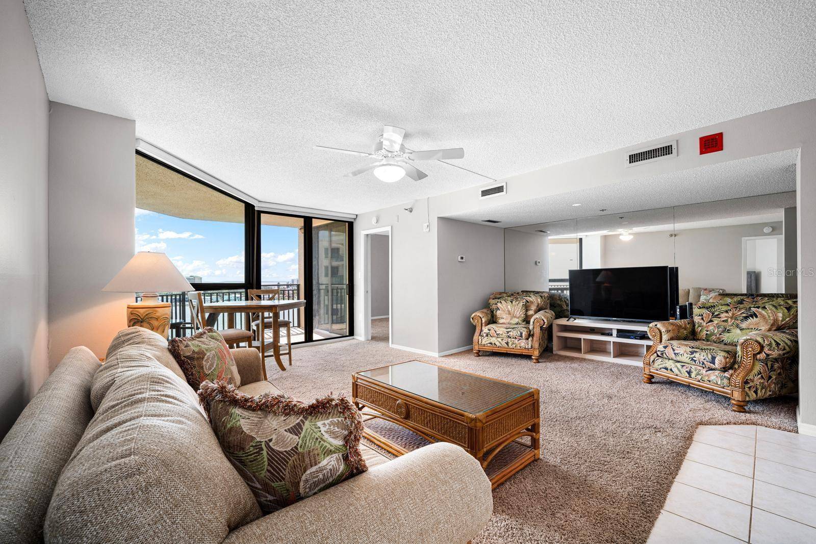 690 ISLAND WAY #912, Clearwater, FL 33767