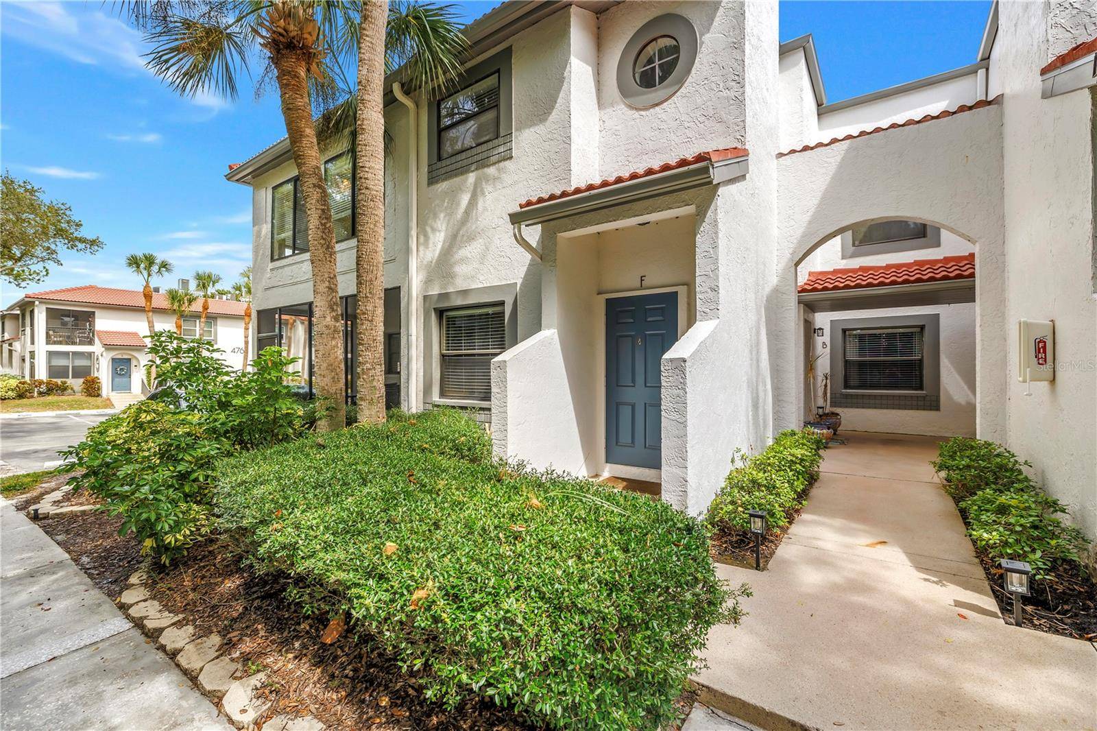 484 SANTA CRUZ PL NE #F, St Petersburg, FL 33703