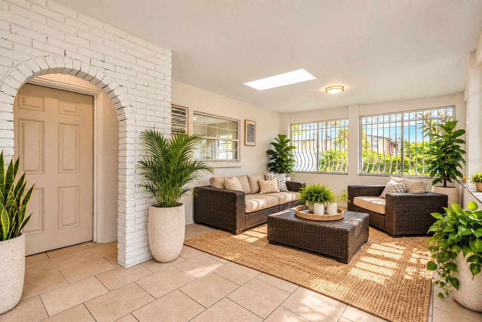 3501 W PRICE AVE, Tampa, FL 33611