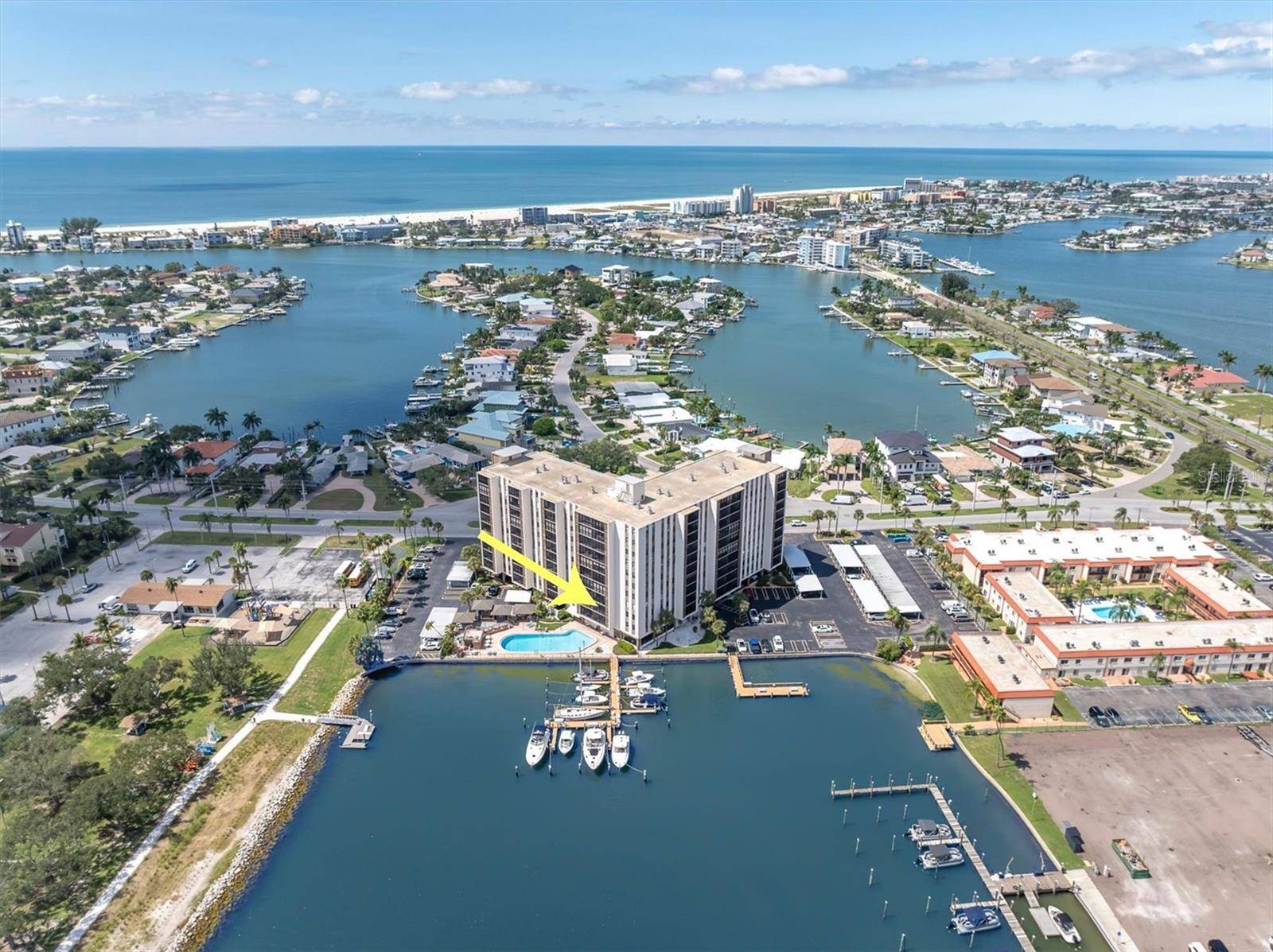 10355 PARADISE BLVD #208, Treasure Island, FL 33706