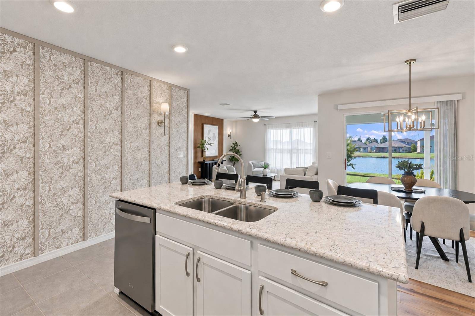 1011 TIDAL ROCK AVE, Ruskin, FL 33570