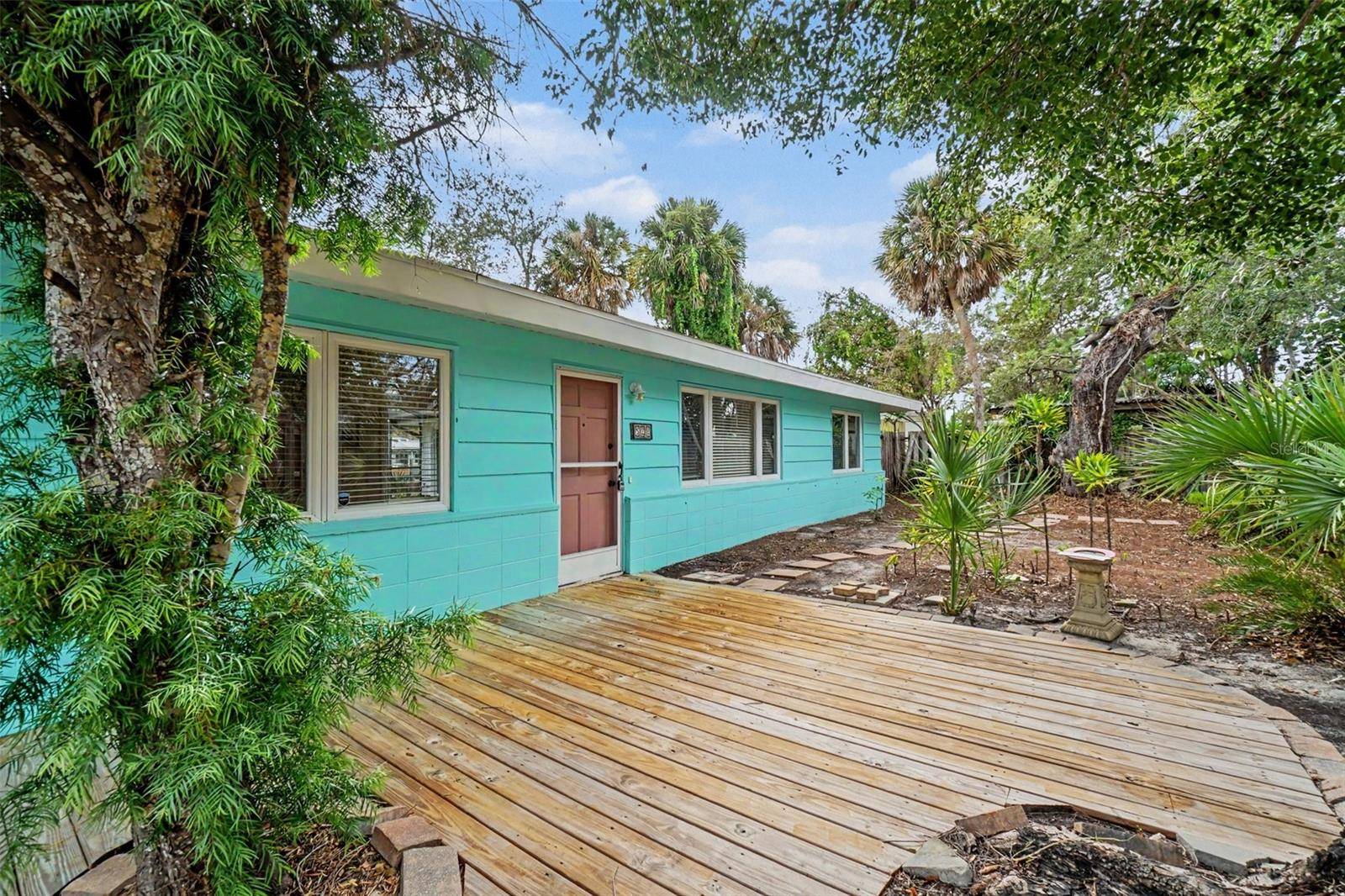 528 RALPH ST, Sarasota, FL 34242