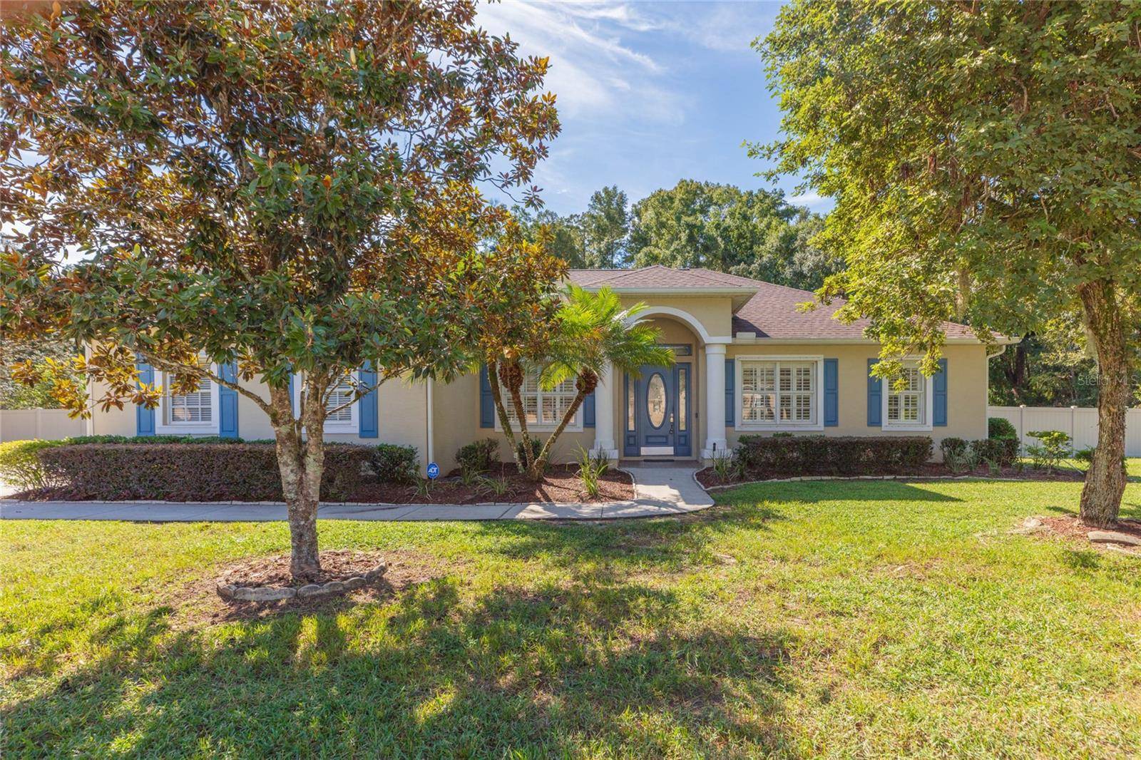 11730 LAKEVIEW DR, New Port Richey, FL 34654