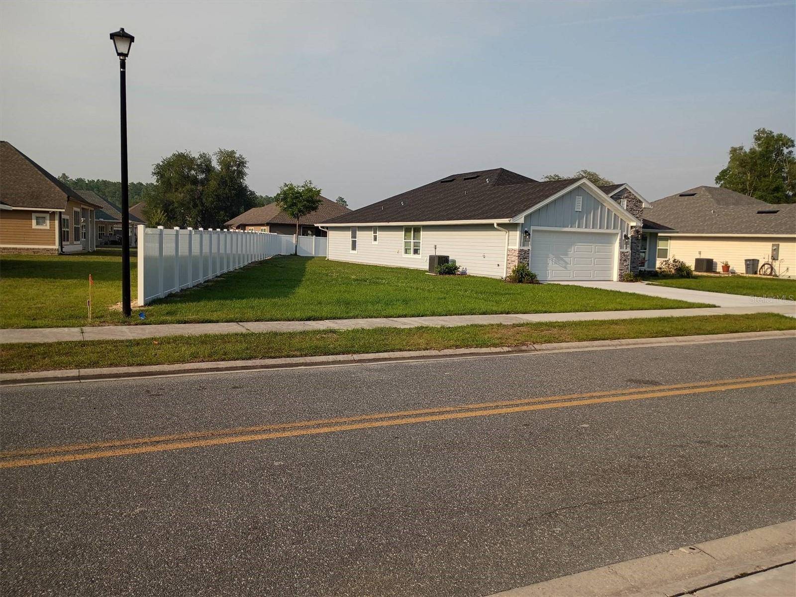 203 SW SILVER PALM DR, Lake City, FL 32024