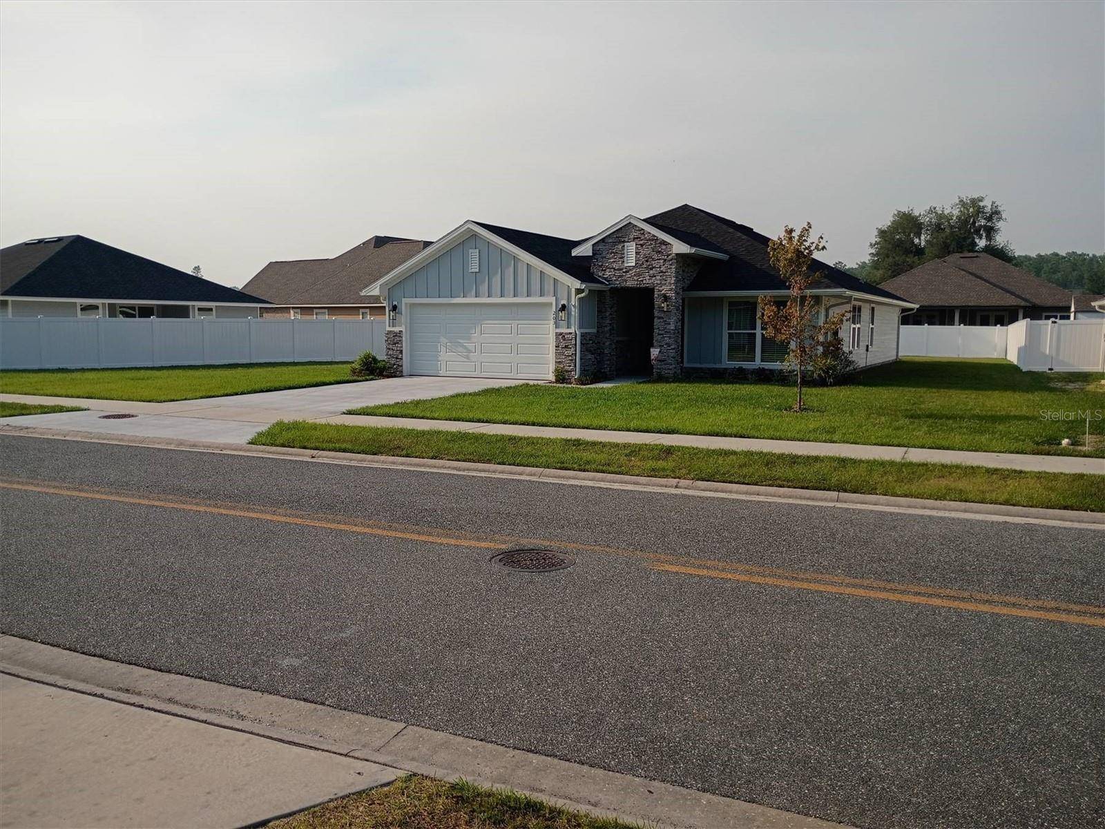 203 SW SILVER PALM DR, Lake City, FL 32024