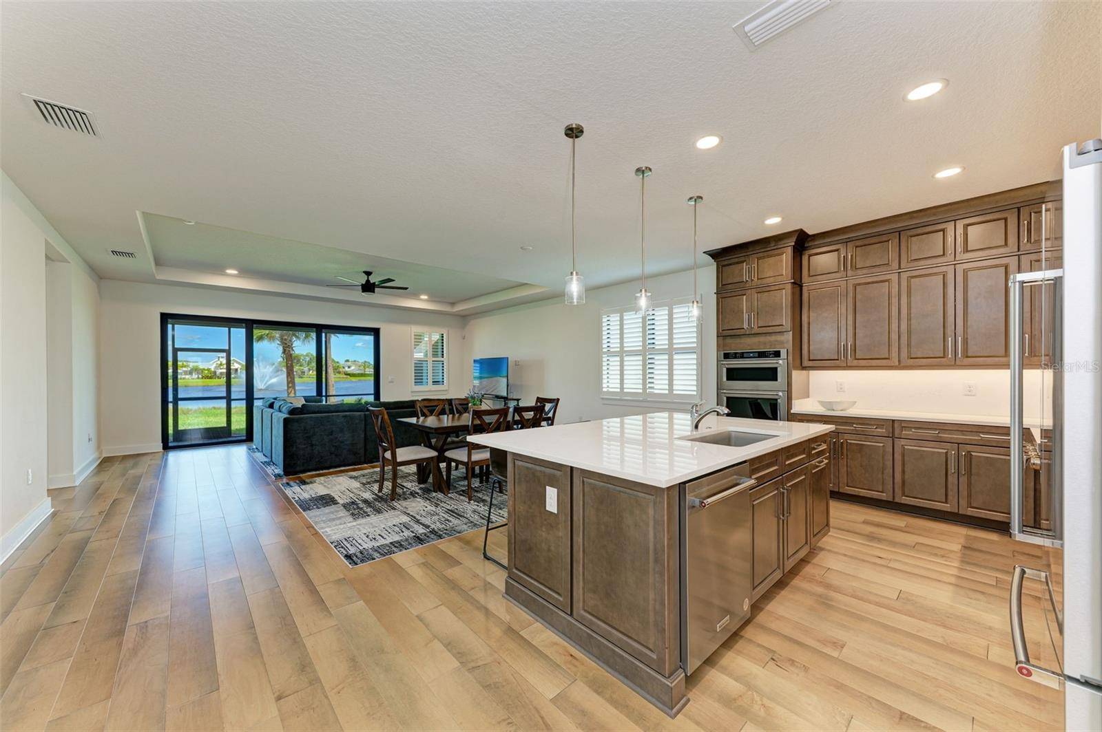 18530 MIDSUMMER PL, Venice, FL 34293