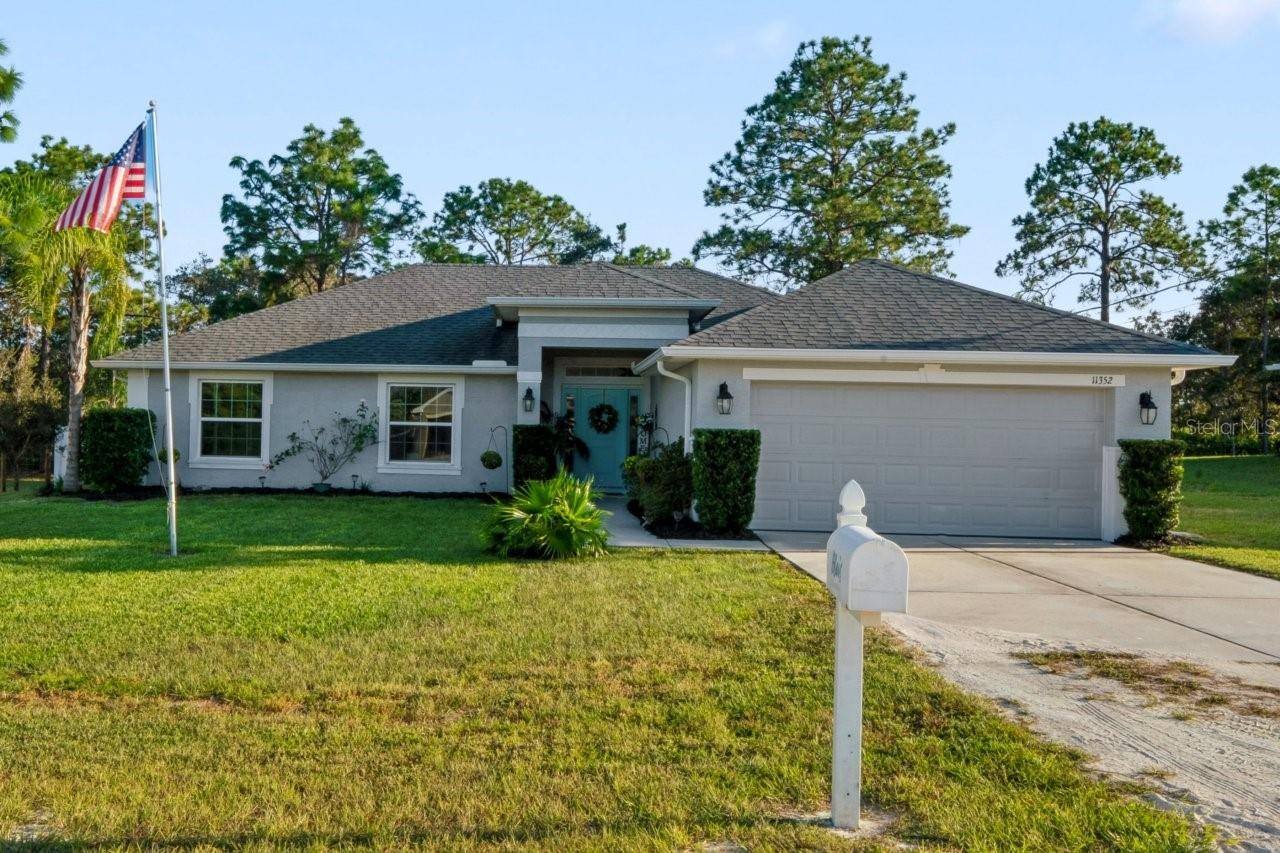 11352 MISSISSIPPI KITE AVE, Weeki Wachee, FL 34614