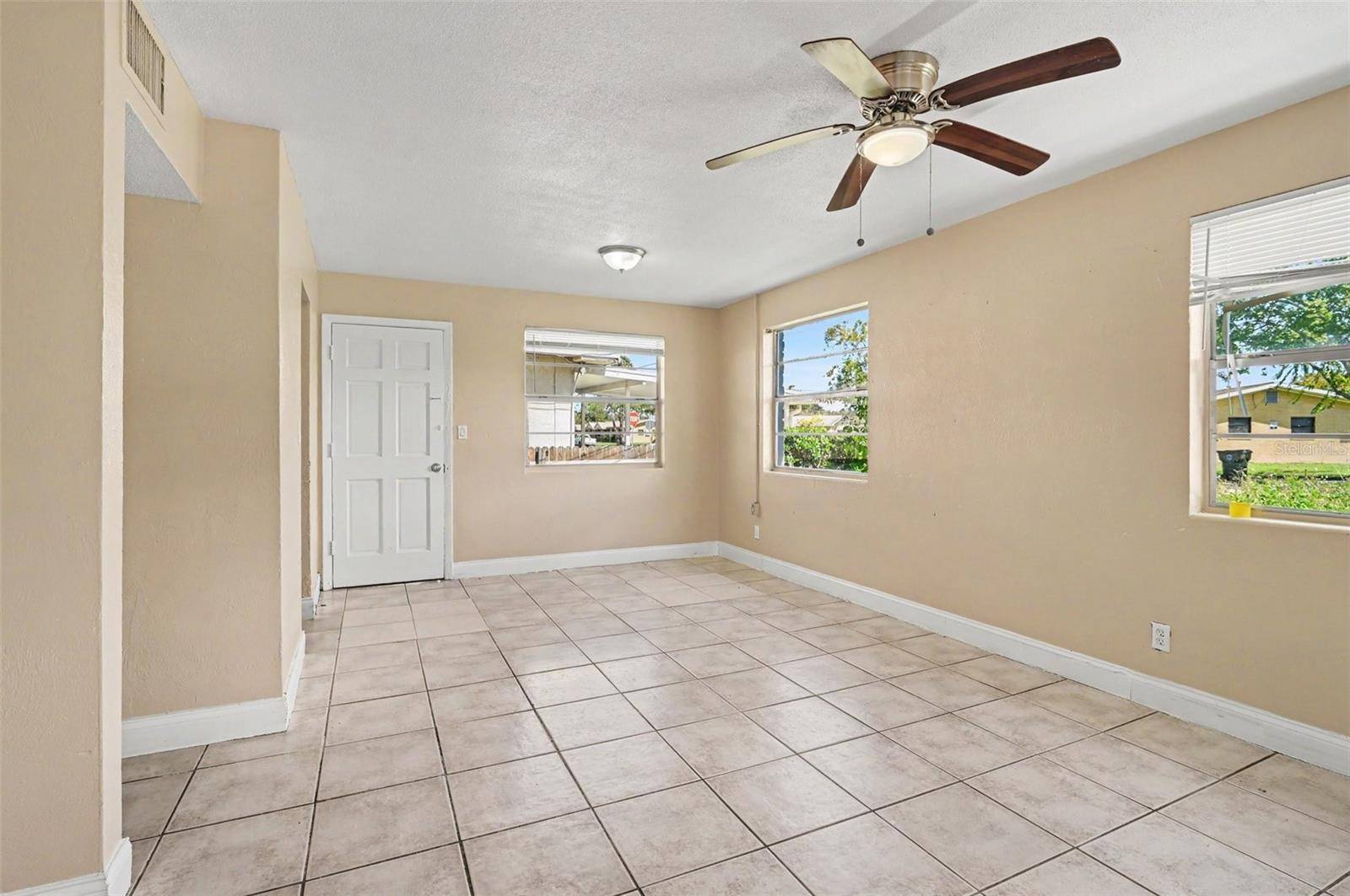 508 S CAROLINE ST, Daytona Beach, FL 32114