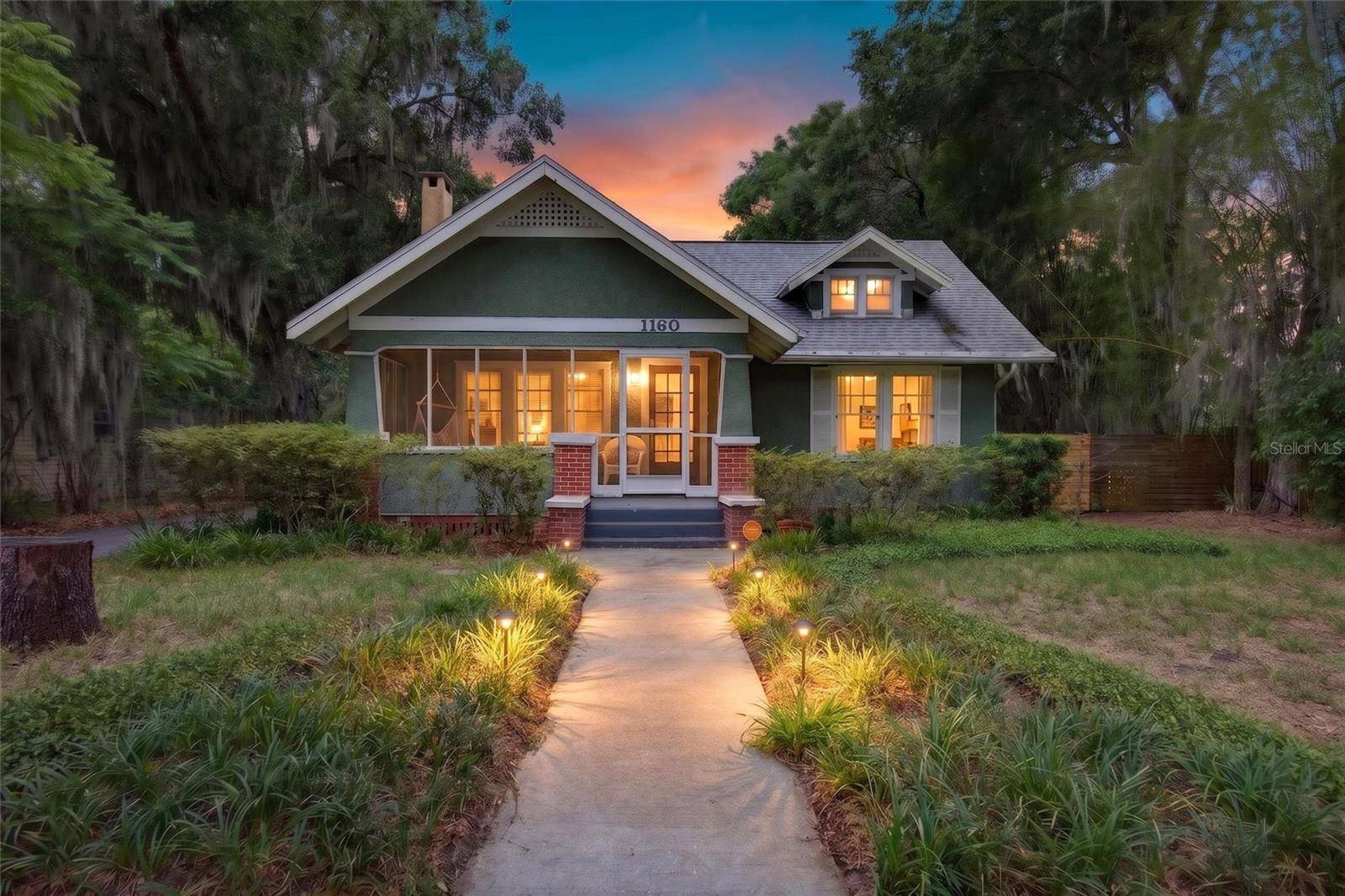 1160 W RICH AVE, Deland, FL 32720