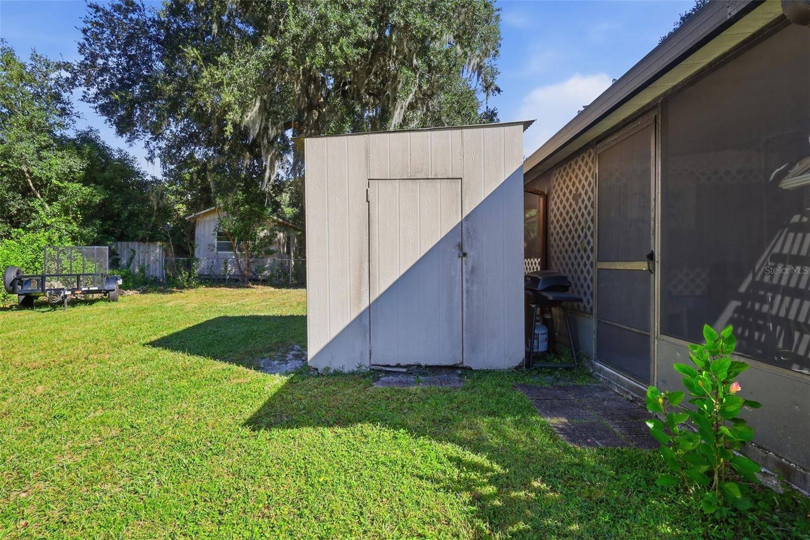 226 N JULIA AVE, Deland, FL 32720