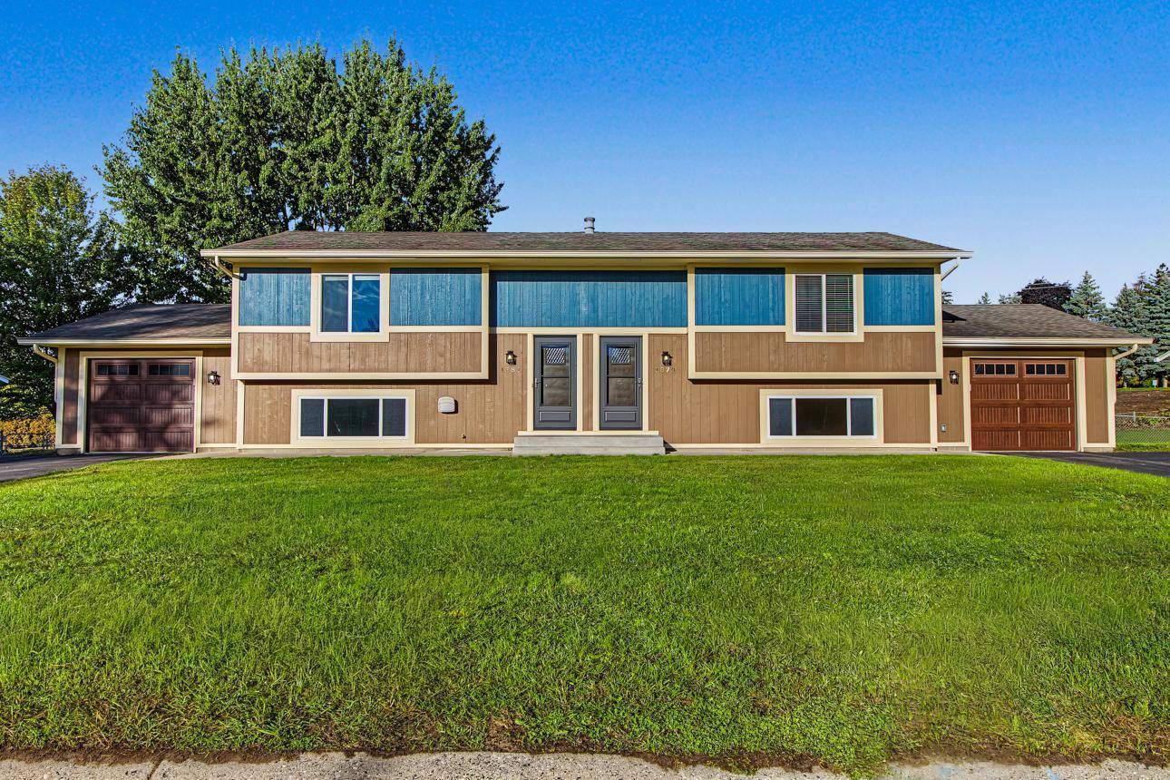 1381 Easter LN, Eagan, MN 55123