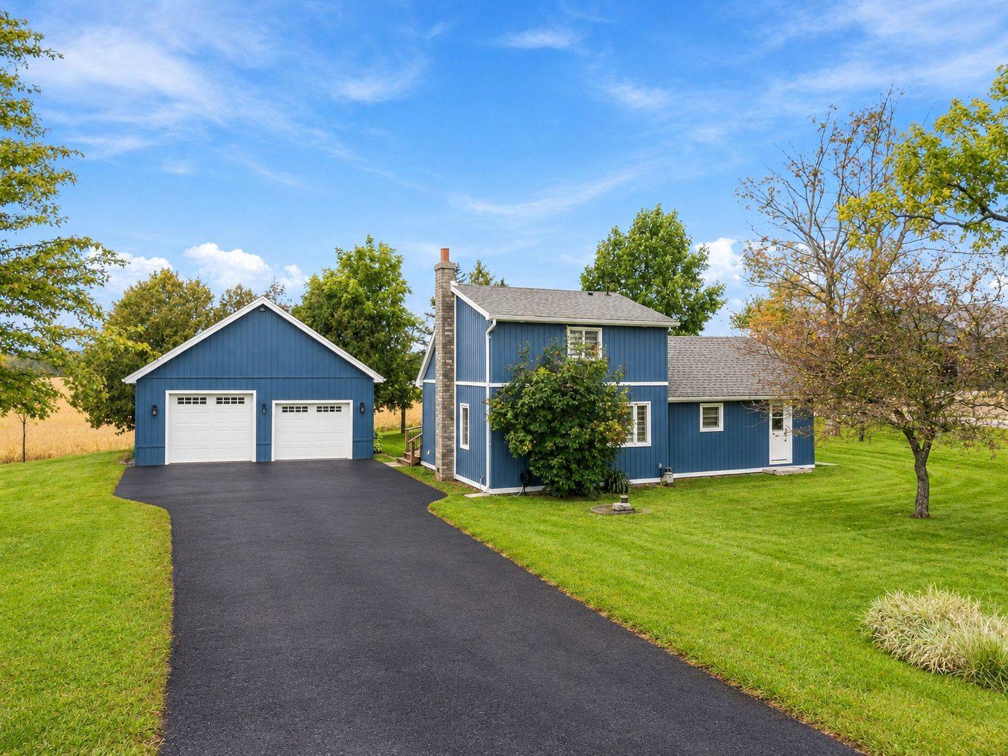 9103 Powers RD, Central Elgin, ON N5P 3S7