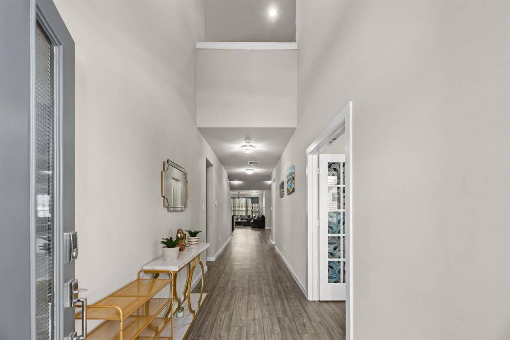 2521 Ponca Drive, Fort Worth, TX 76179