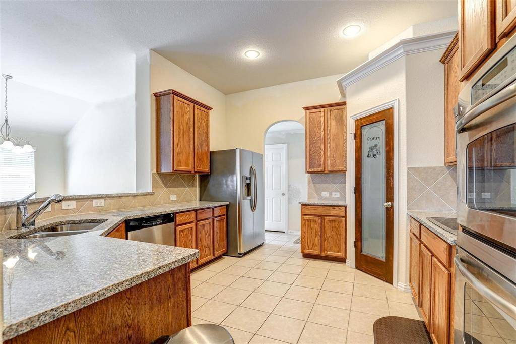 3964 Long Hollow Road, Fort Worth, TX 76262